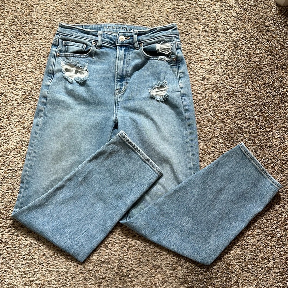 American Eagle Mom Jeans